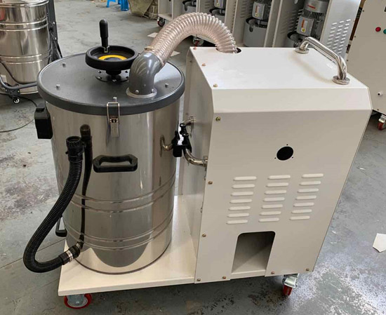 拨片式工业吸尘器